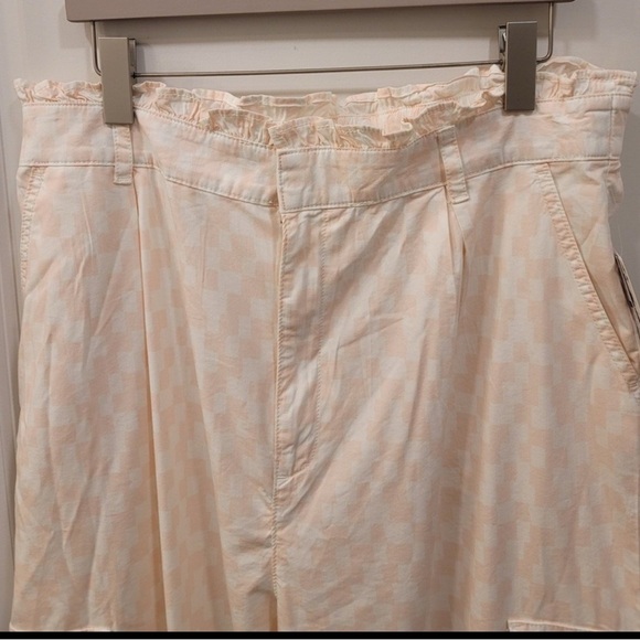 Women’s Nordstrom BP Pink & Ivory Checkered Cargo Paper Bag Pants Size Medium - Picture 7 of 7